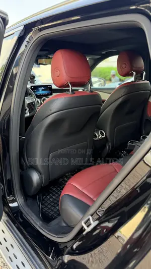 Mercedes-Benz GLC-Class 2022 Black