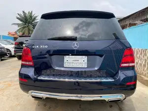 Mercedes-Benz GLK-Class 2015 Blue