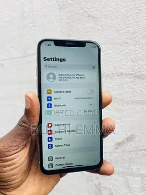 Apple iPhone X 64 GB White