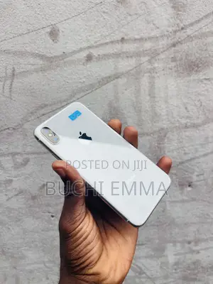 Apple iPhone X 64 GB White