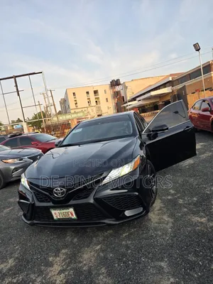 Toyota Camry 2020 Black