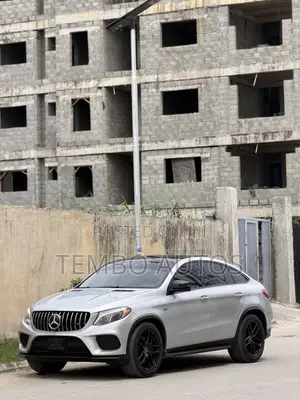 Mercedes-Benz GLE-Class 2016 Silver