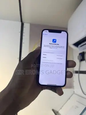 Apple iPhone 12 64 GB Red