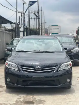 Toyota Corolla 2010 White