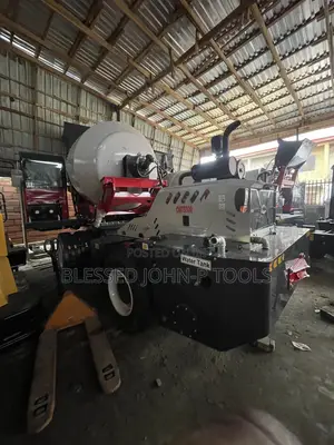 Mobile Self Loading Concrete Mixer 3.5cubic