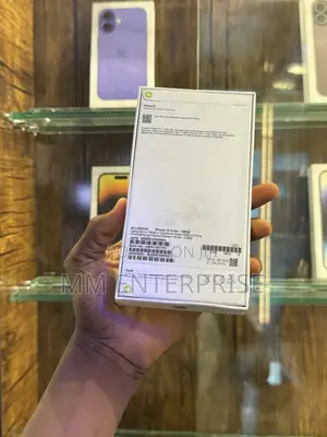 New Apple iPhone 15 128 GB Green
