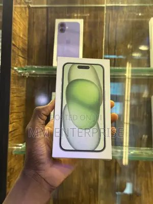New Apple iPhone 15 128 GB Green
