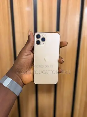 Apple iPhone 11 Pro 64 GB Gold