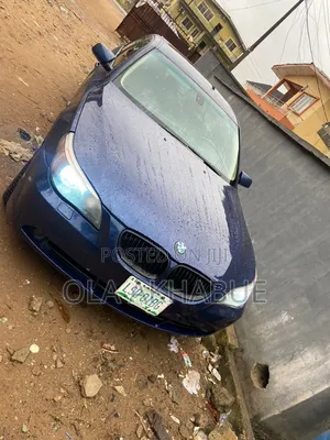 BMW 525i 2004 Blue