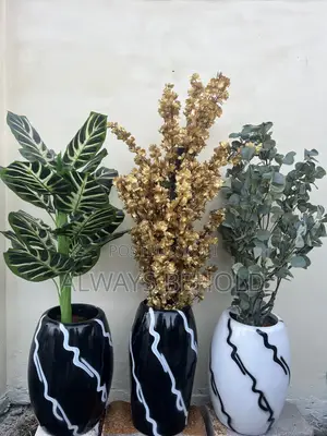 Luxury Trio – Black White Designer Vases With Botanical Arrangements
