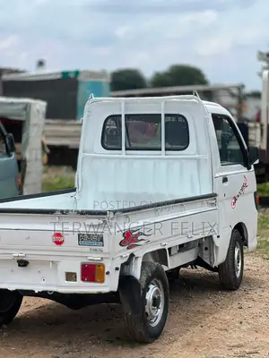 Jet Mover 2008 White