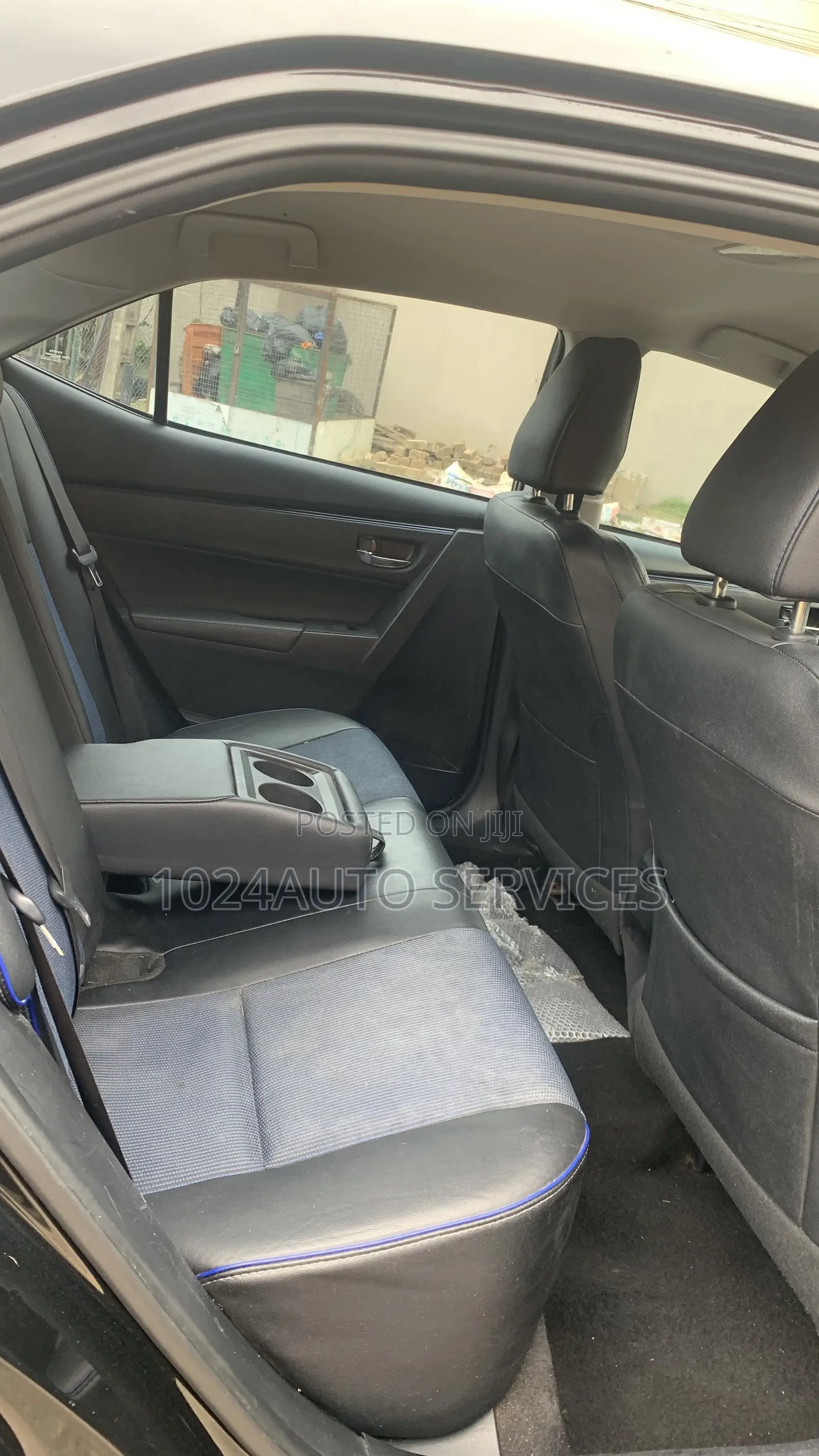 Toyota Corolla 2017 Black