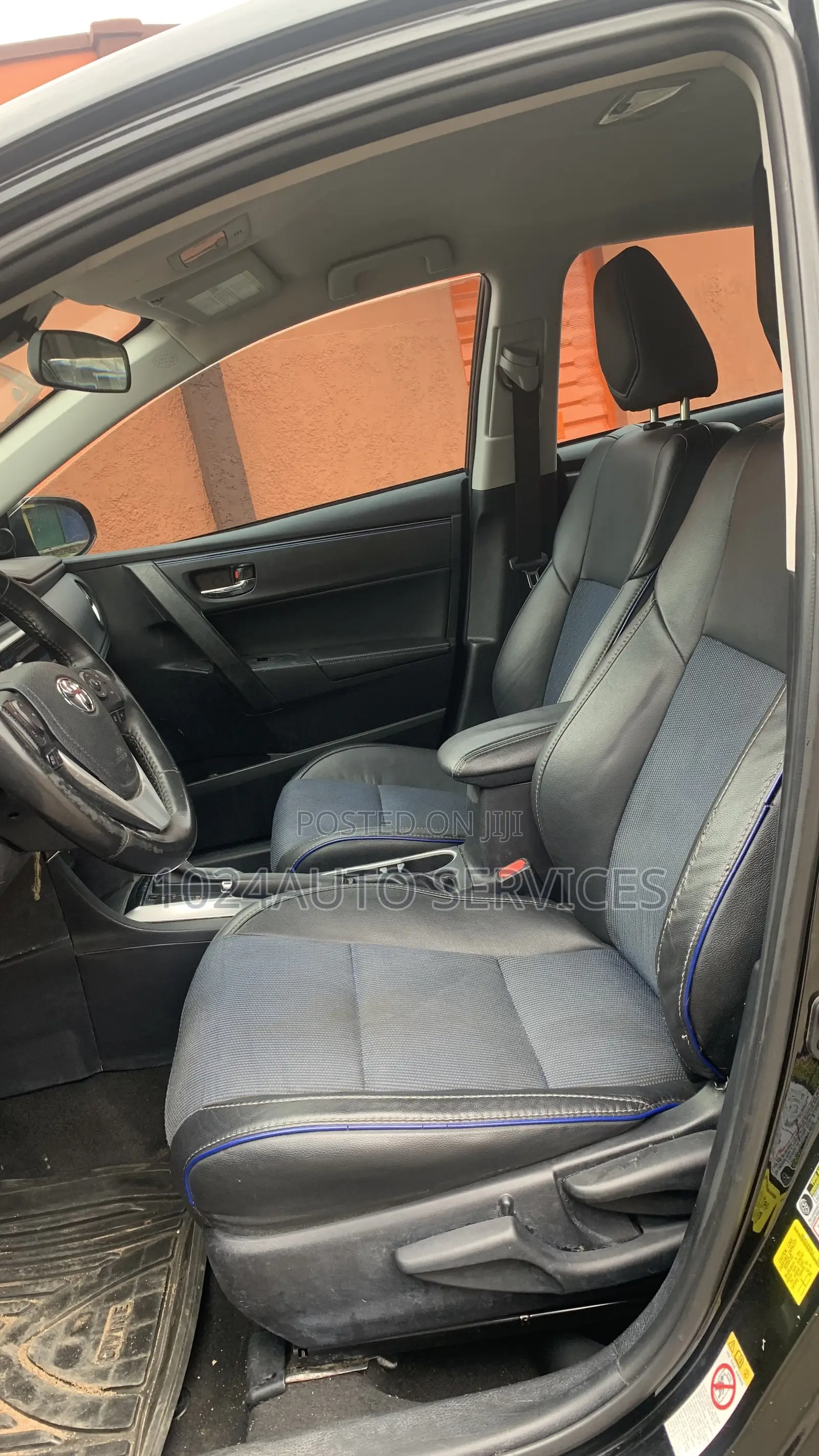 Toyota Corolla 2017 Black