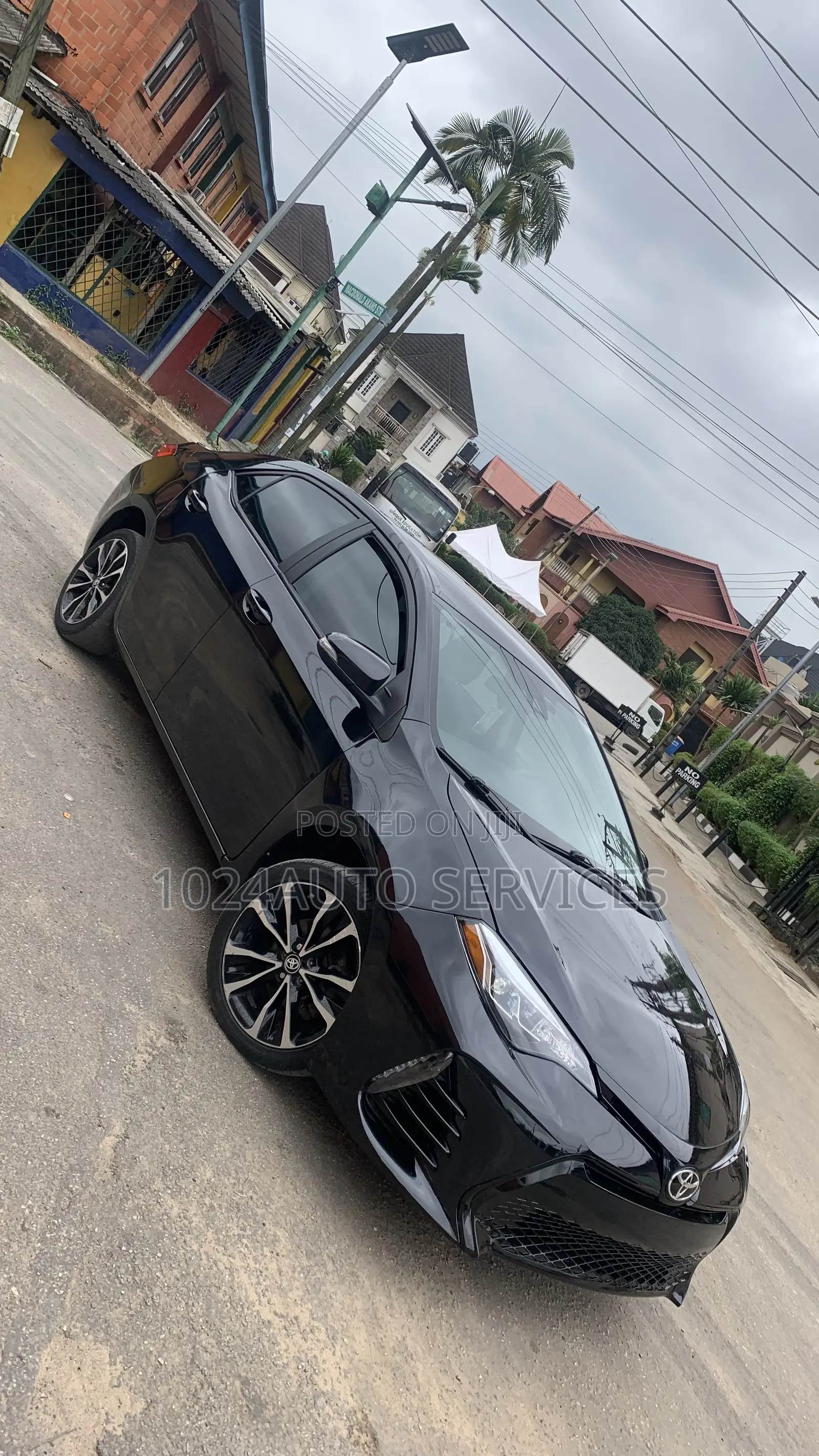 Toyota Corolla 2017 Black