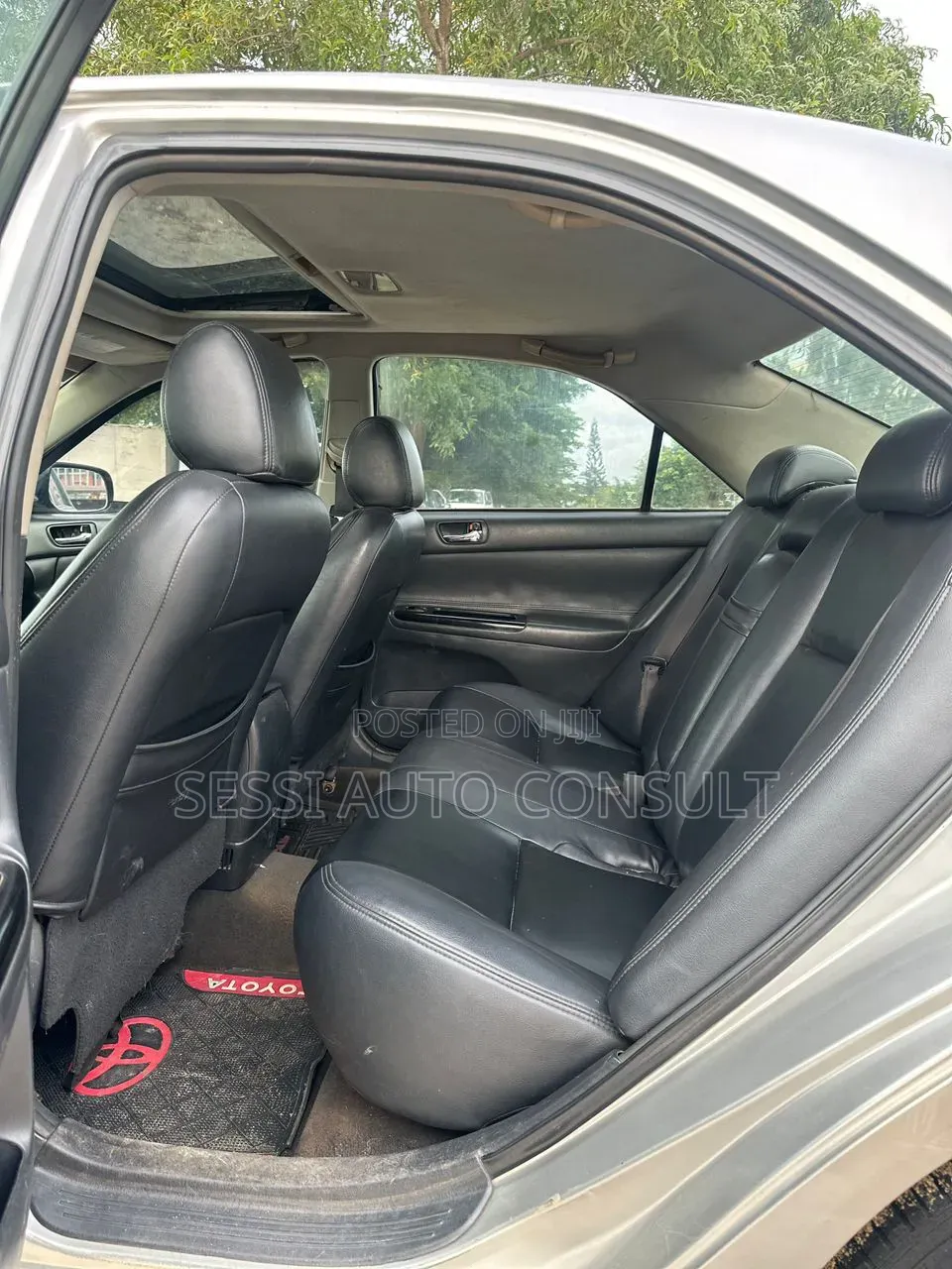 Toyota Camry 2004 Silver