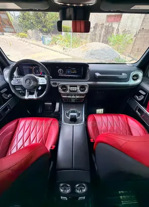 Mercedes-Benz G-Class G 63 AMG 2023 Gold