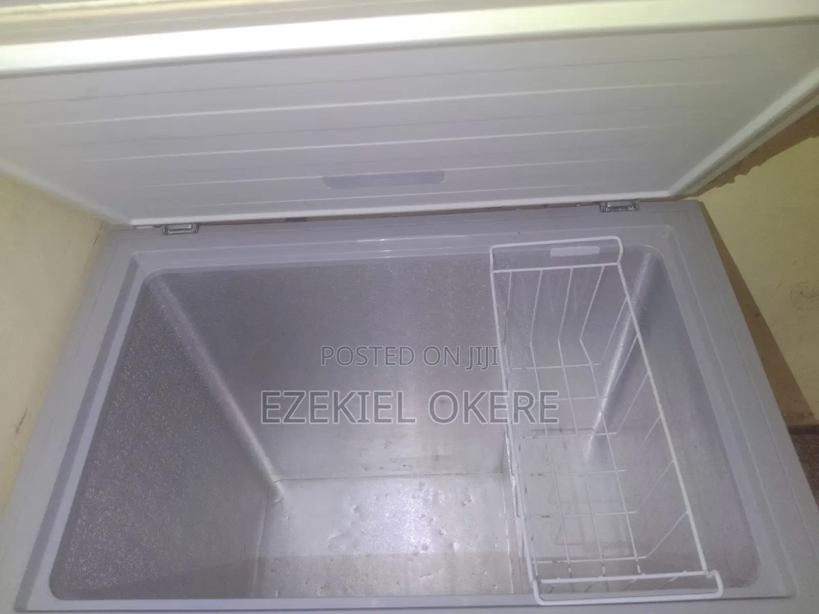 200ltr Hisense Deep Freezer