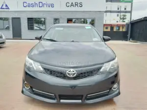 Toyota Camry 2012 Gray