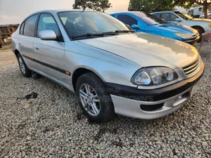 Toyota Avensis 2005 Silver