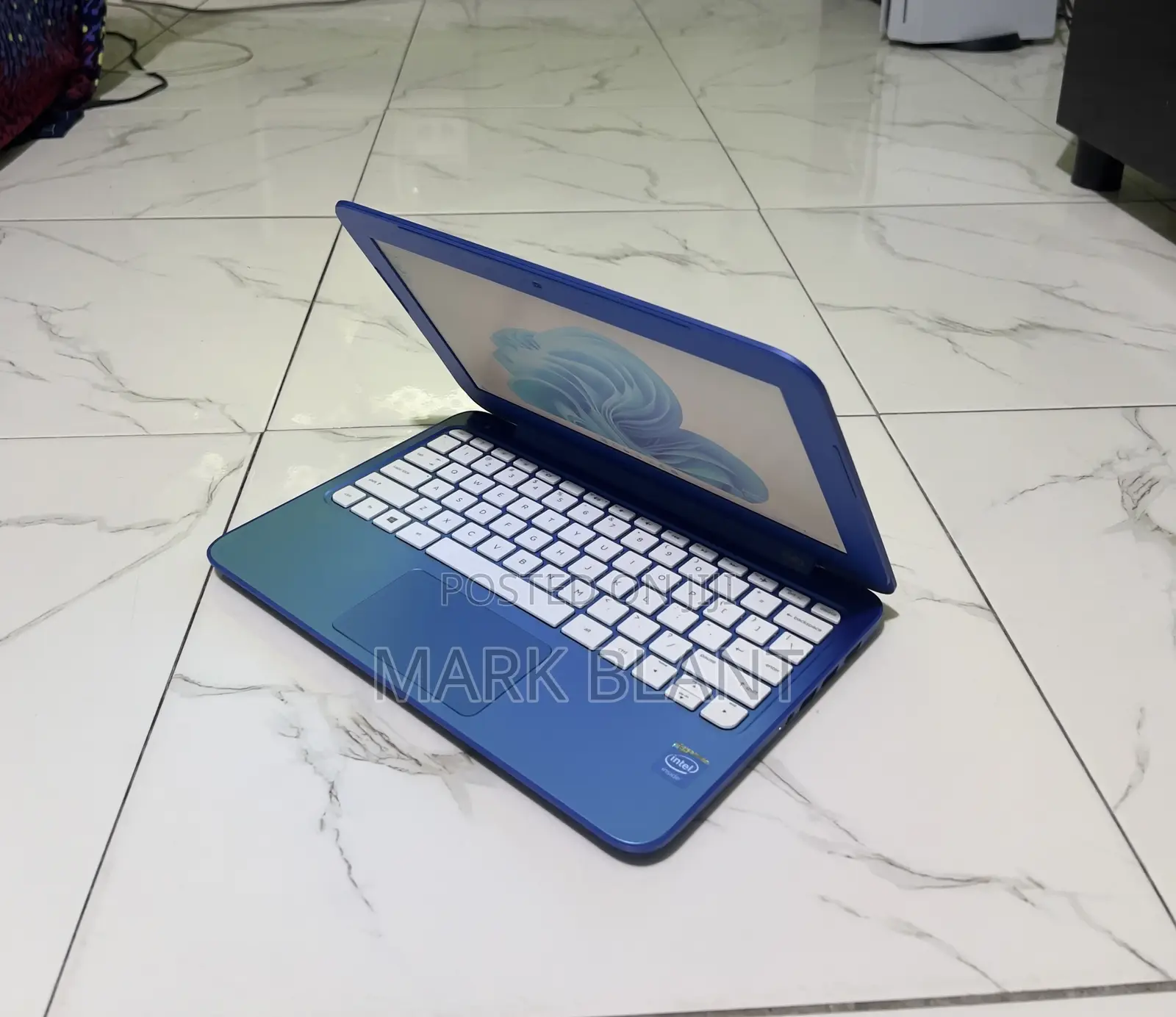 Laptop HP Stream Laptop 2GB Intel Celeron eMMC 32GB