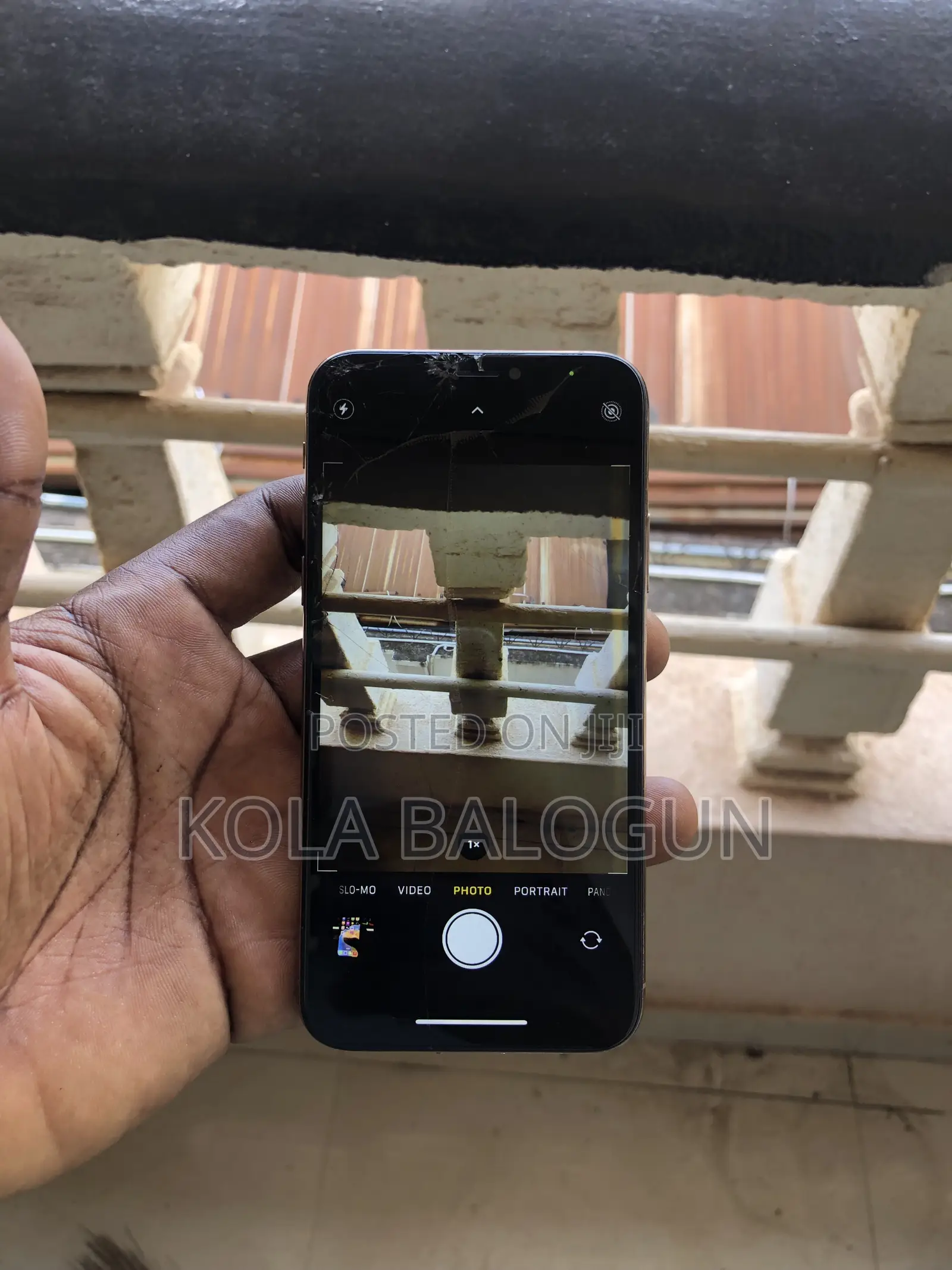 Apple iPhone XS 64 GB Gold