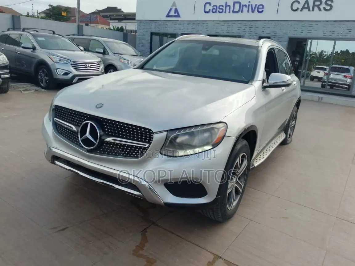 Mercedes-Benz GLC-Class 2016 Brown