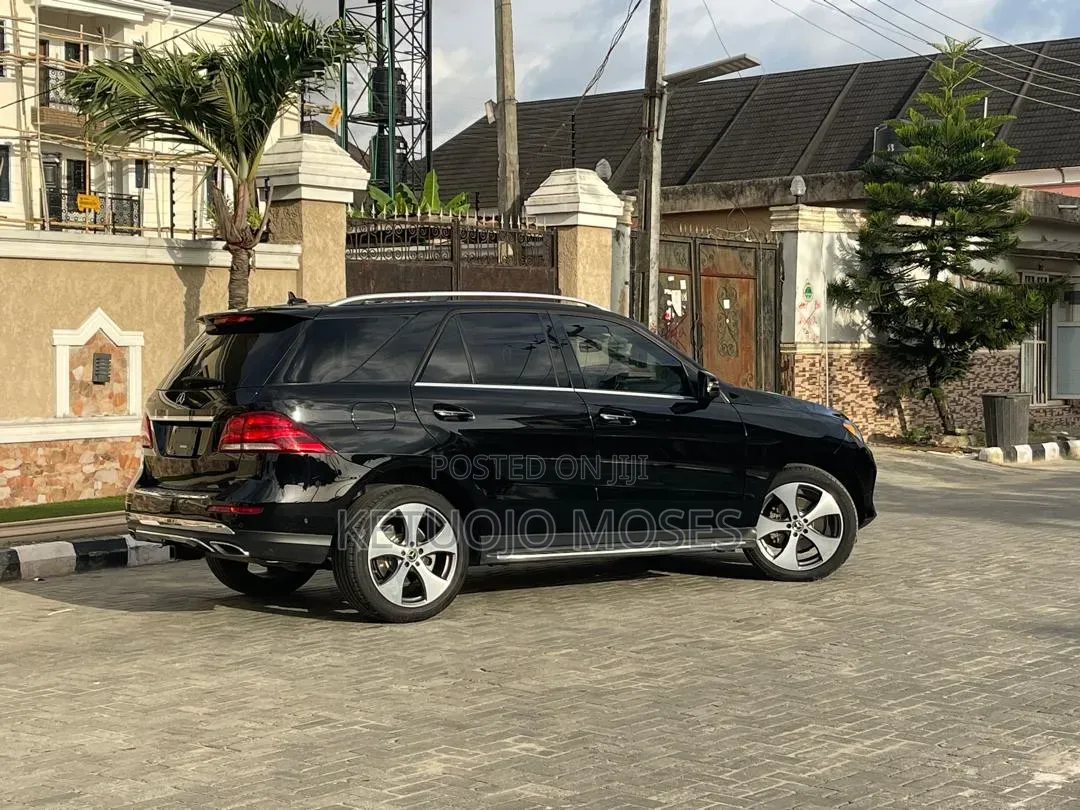 Mercedes-Benz GLE-Class 2017 Black