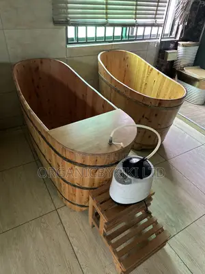 Bathtubs - Wooden Japanese-Style Soaking Bathtubs