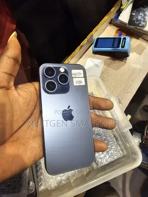 Apple iPhone 15 Pro 128 GB Blue