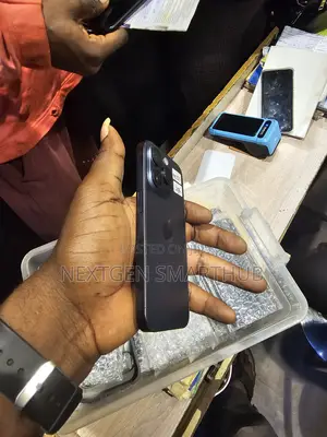 Apple iPhone 15 Pro 128 GB Blue