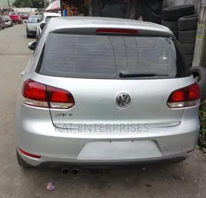 Volkswagen Golf 2013 Silver