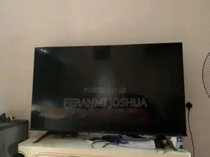 Hicence TV 55 Inches