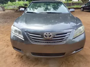 Toyota Camry 2008 Gray