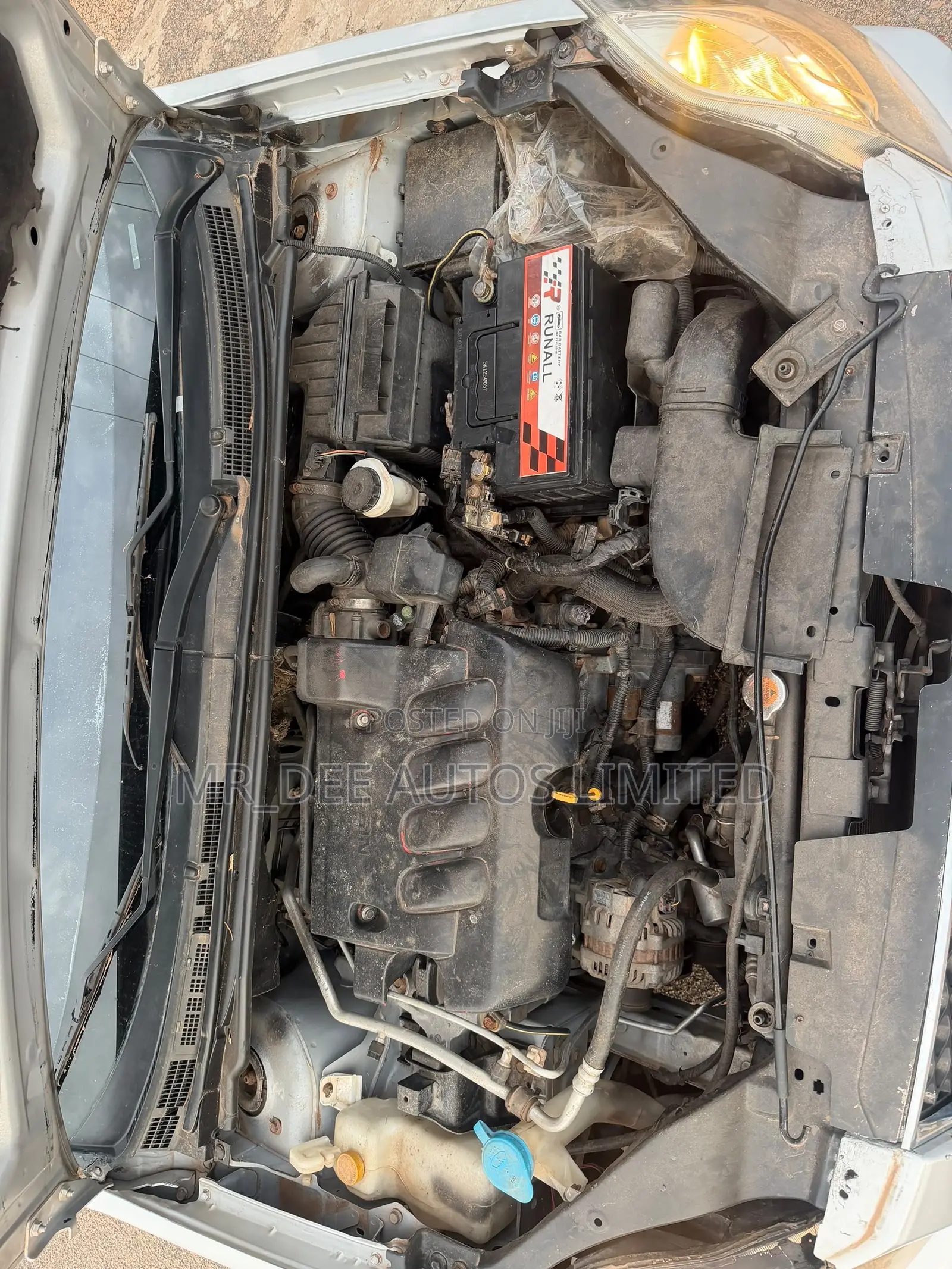 Nissan Sentra 2012 Silver