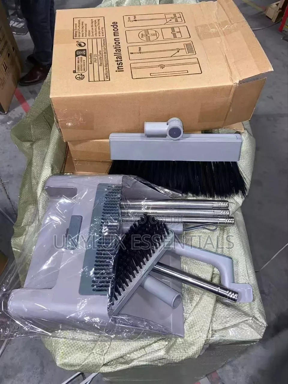 3 in 1 Brush and Parker Set