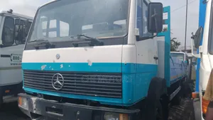Mercedes 809 4cylinder Engine 5tones