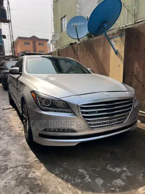 Hyundai Genesis 2016 Silver