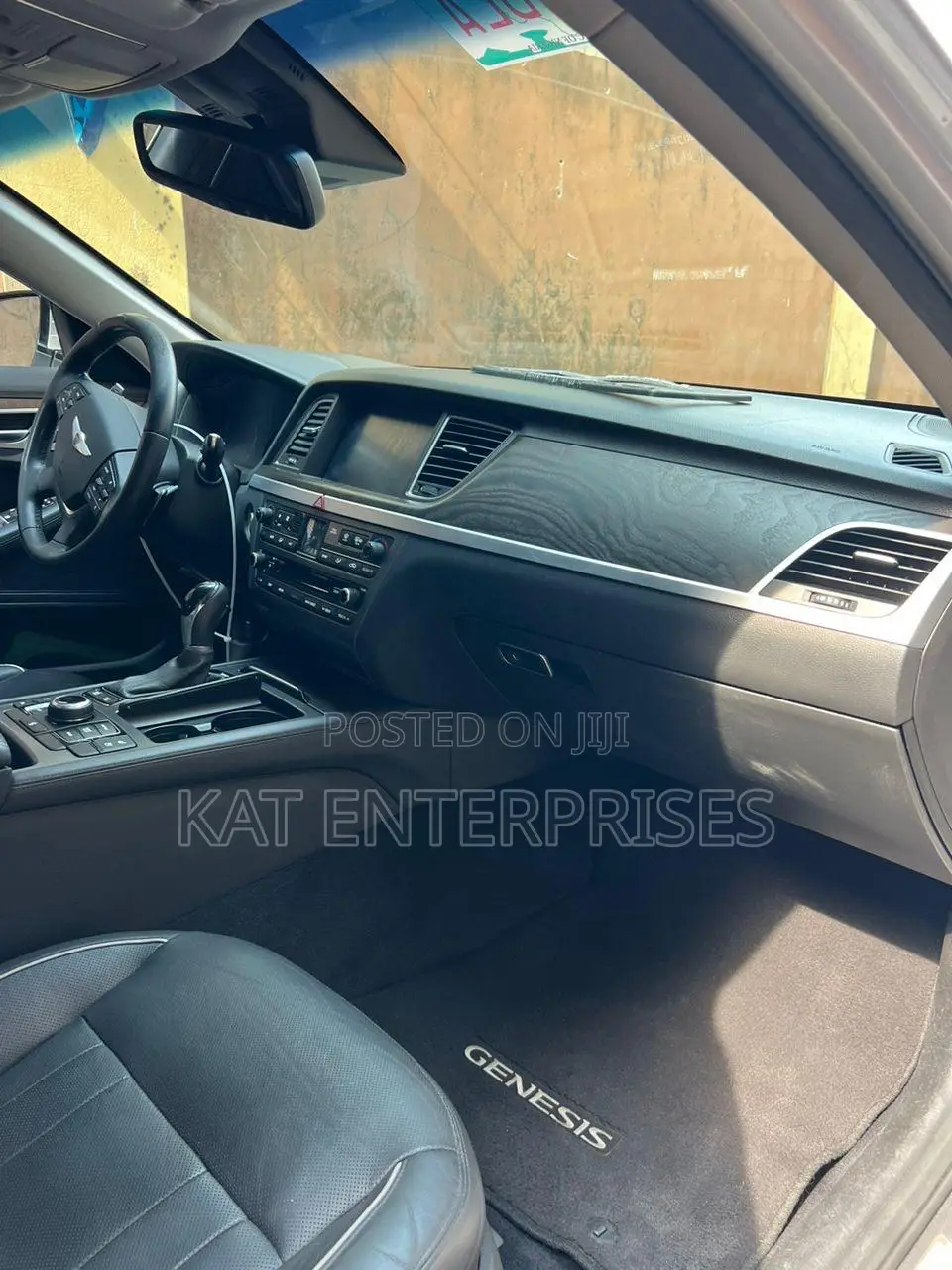 Hyundai Genesis 2016 Silver
