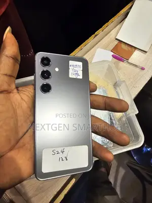 Samsung Galaxy S24 128 GB Gray