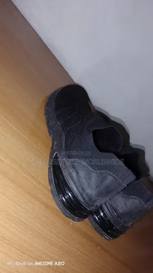 Quality Black UK USED Canvas.