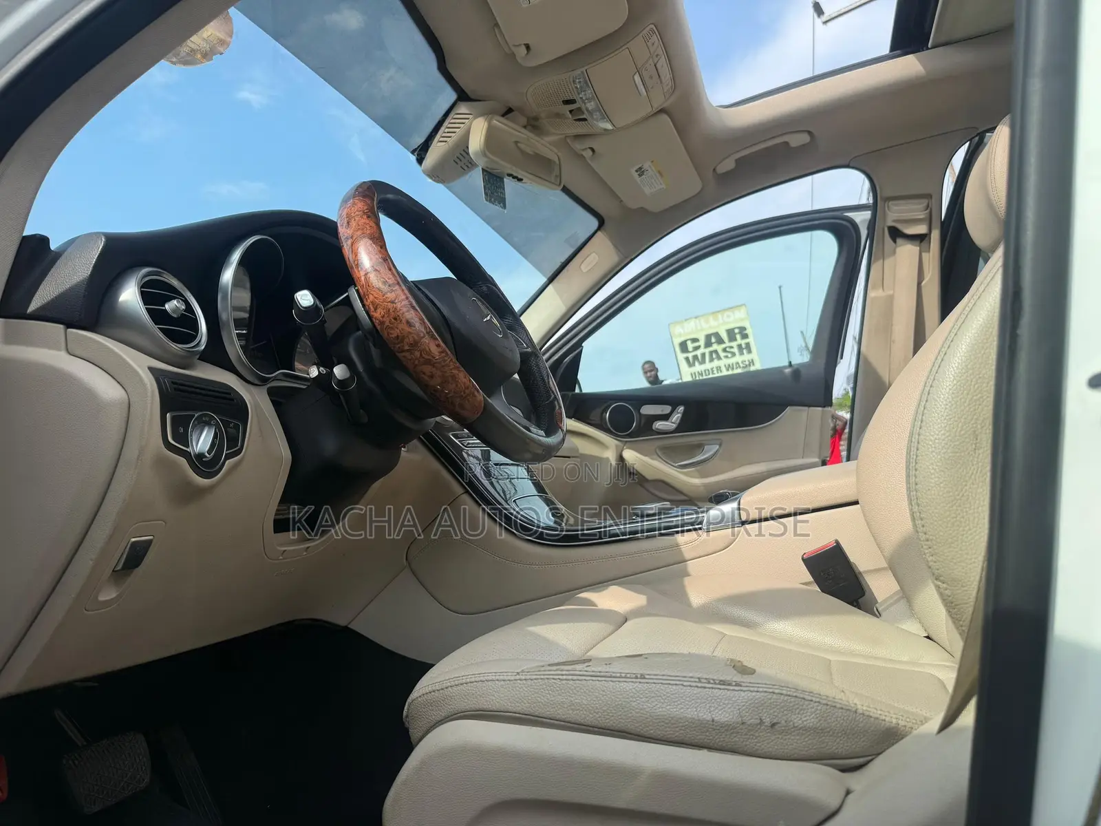 Mercedes-Benz GLC-Class 2017 White
