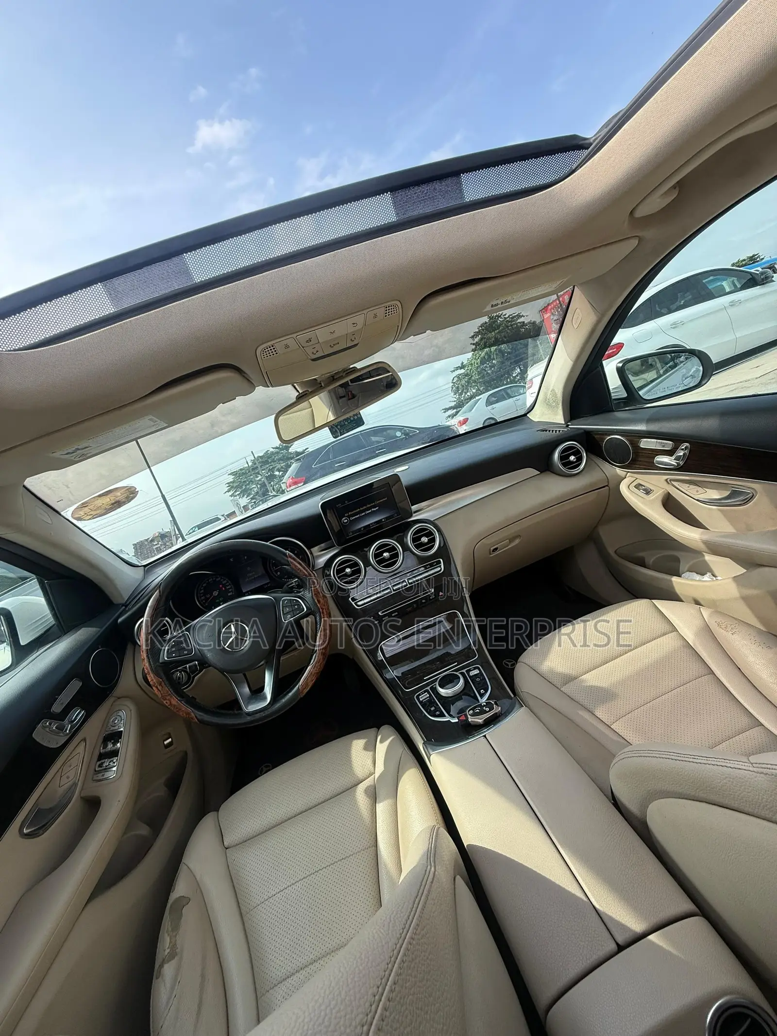 Mercedes-Benz GLC-Class 2017 White