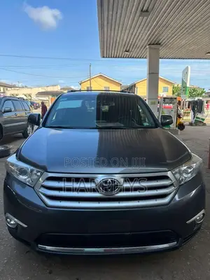 Toyota Highlander 2012