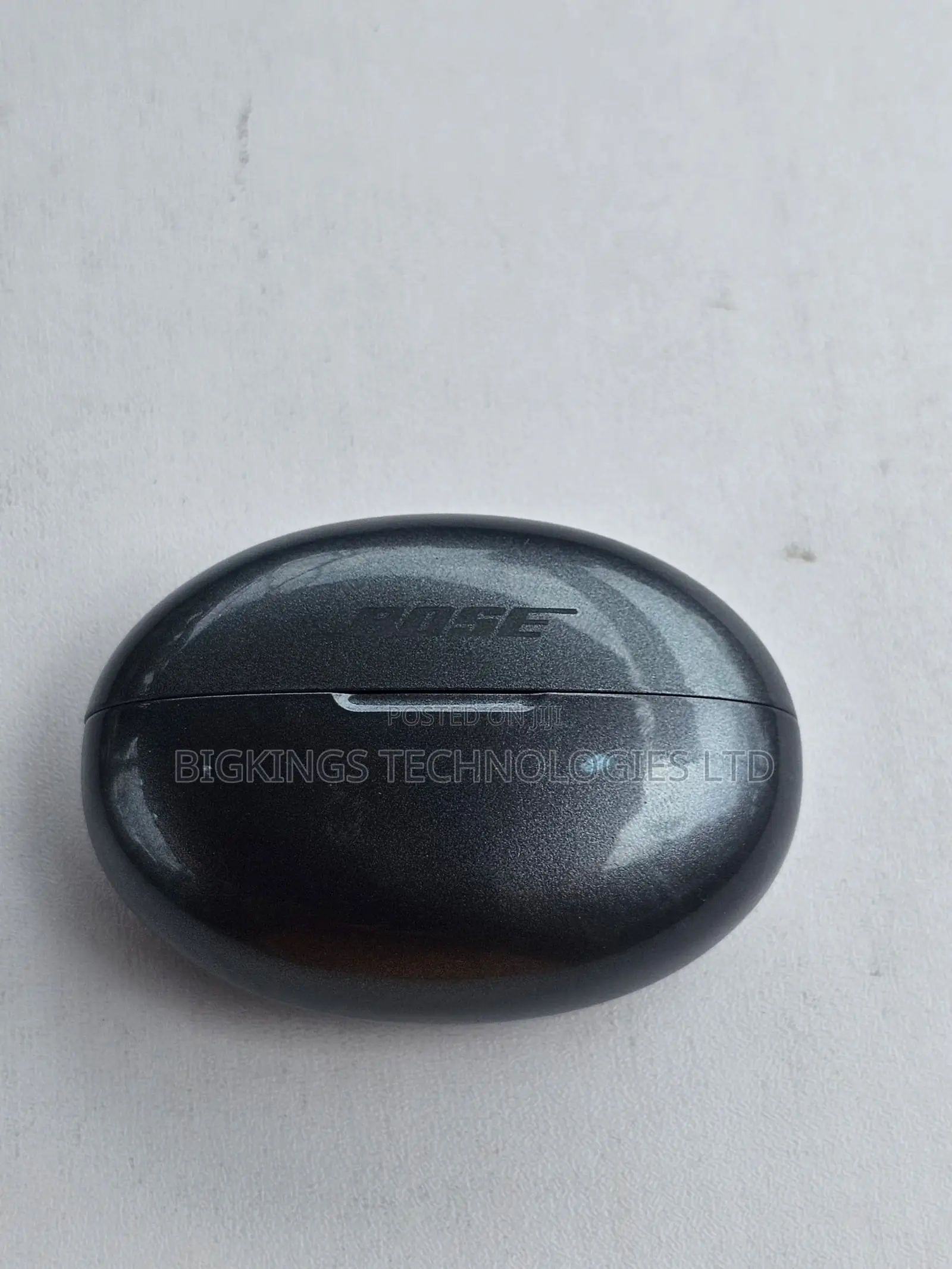Used Clip-on Open-Ear Wireless Earbuds