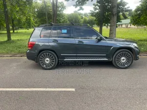 Mercedes-Benz GLK-Class 2011 Gray