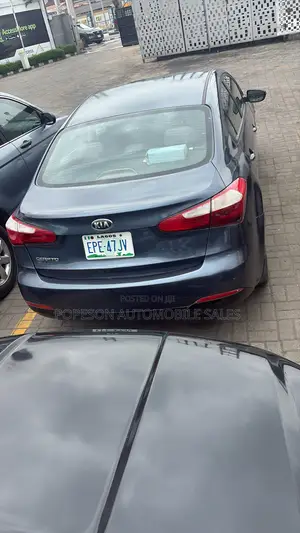 Kia Cerato 2013 Blue