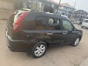 Nissan X-Trail 2.0 2008 Black
