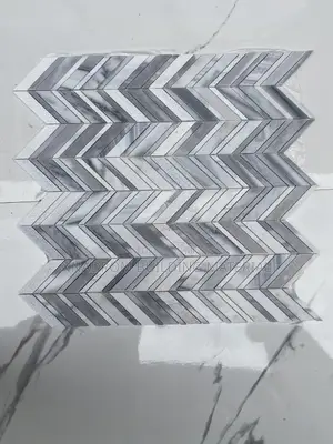 Unique Design White Marble Mosaic