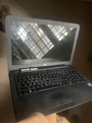 Laptop HP 15 4GB Intel Core i3 HDD 500GB