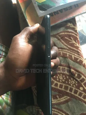 Samsung Galaxy A12 64 GB Black